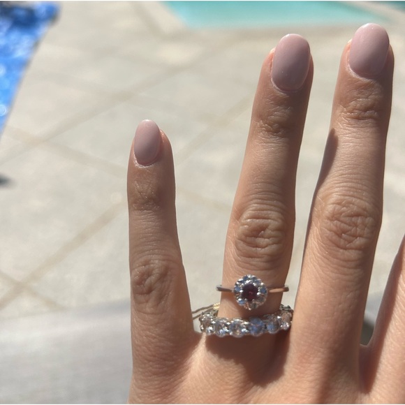 Simple Ruby Ring - Picture 3 of 6